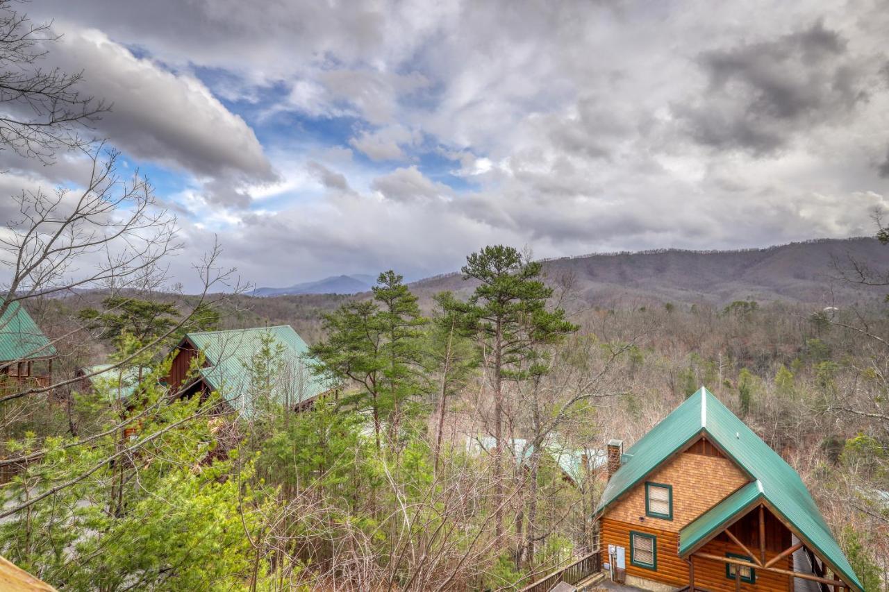 Above All Pigeon Forge Exterior foto
